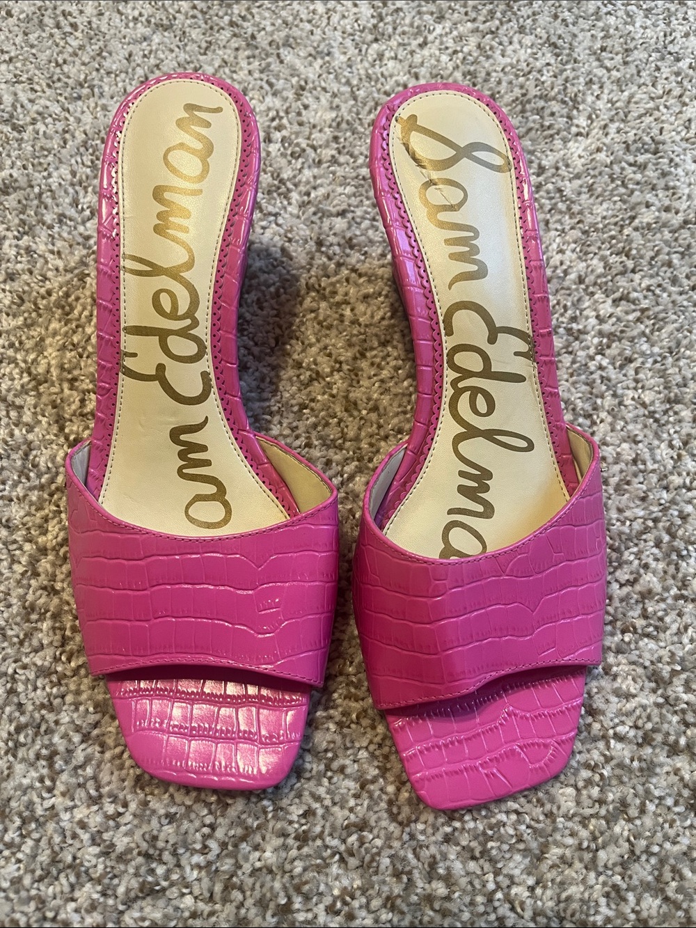 Sam Edelman TESMA Hot Pink Croc-Embossed Slide Mules 👡